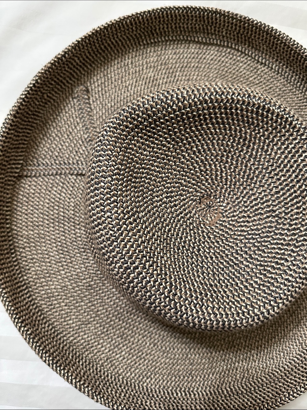 Vintage Betmar New York Neutral Braided Sun Hat - Women's Straw-Style Beach Hat - Picture 8 of 8